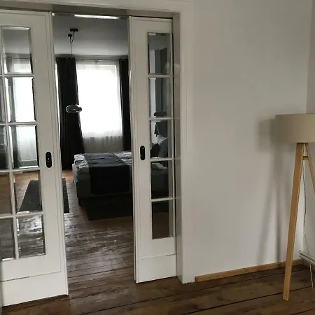 Holiday Apartments *